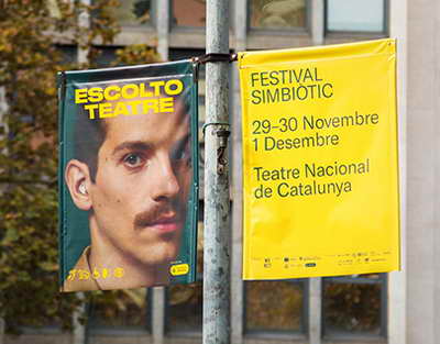 İlham Əliyev Dərbənddəki Azərbaycan Teatrının kollektivini təbrik etdi